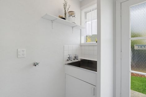 Photo of property in 52 Claridges Road, Casebrook, Christchurch, 8051