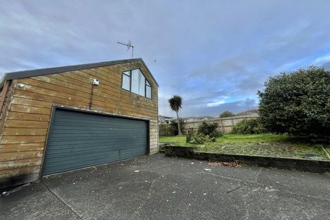 Photo of property in 40a Redoubt Road, Goodwood Heights, Auckland, 2105