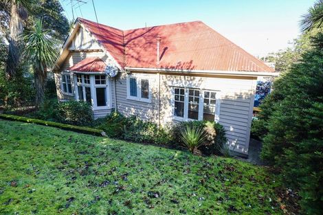 Photo of property in 10 Newport Street, Belleknowes, Dunedin, 9011