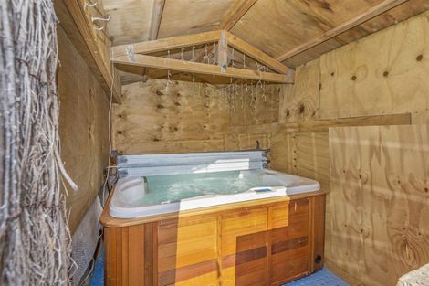 Photo of property in 22 Halladale Road, Papakowhai, Porirua, 5024