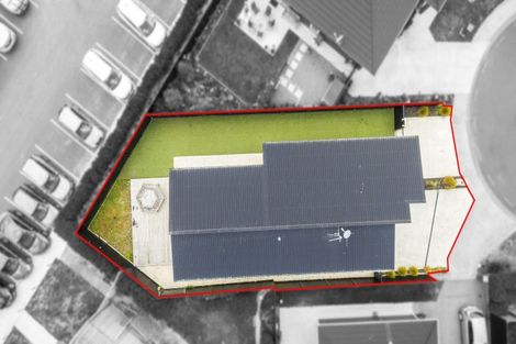 Photo of property in 14 Passchendaele Grove, Trentham, Upper Hutt, 5018