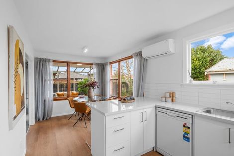 Photo of property in 250b Harewood Road, Bishopdale, Christchurch, 8053