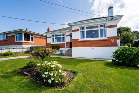 Photo of property in 152 Easther Crescent, Kew, Dunedin, 9012