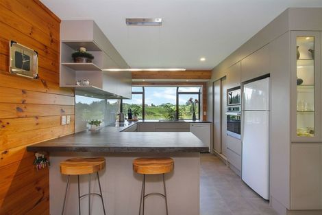 Photo of property in 94 Aldridge Road, Hunua, Papakura, 2583