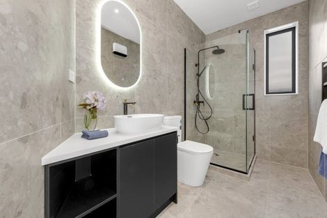 Photo of property in 13 Catalina Avenue, Rosehill, Papakura, 2113