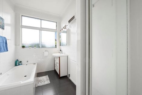 Photo of property in 42 Devon Street, Glenholme, Rotorua, 3010