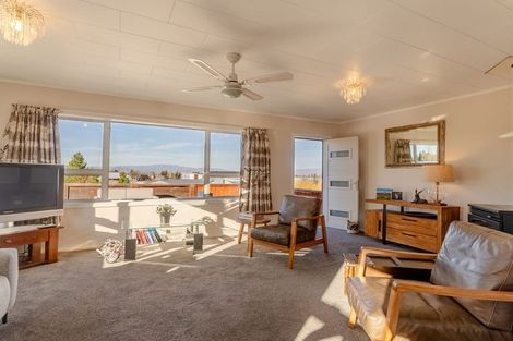 Photo of property in 3 Maitland Place, Favona, Auckland, 2024