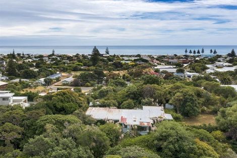 Photo of property in 36 Ngaio Street, Otaki Beach, Otaki, 5512