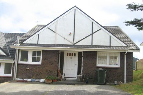 Photo of property in 32 Parklands Drive, Karori, Wellington, 6012