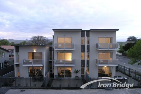 Photo of property in 2/318 Barbadoes Street, Christchurch Central, Christchurch, 8011