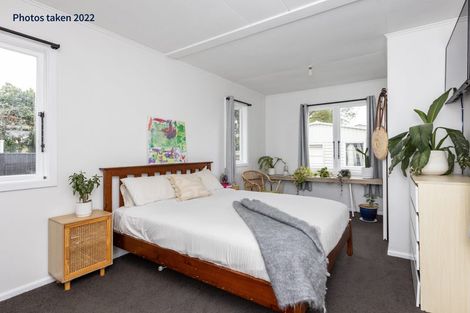 Photo of property in 19 Shrimpton Road, Haumoana, 4102