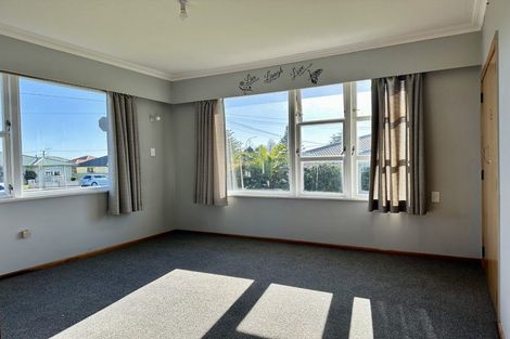 Photo of property in 70 Parker Avenue, Levin, 5510