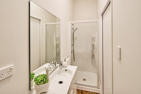 Photo of property in 32 Maarama Crescent, Aro Valley, Wellington, 6021