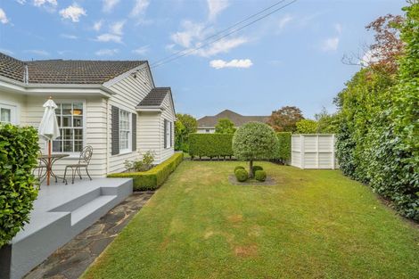 Photo of property in 10 Joyce Crescent, Ilam, Christchurch, 8041