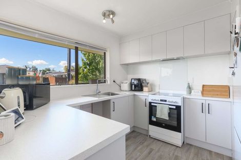 Photo of property in 27a Mansels Road, Greerton, Tauranga, 3112