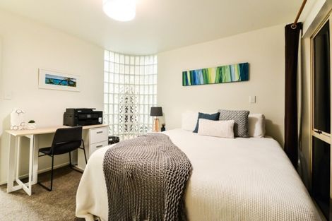 Photo of property in 28 Greenfield Drive, Western Heights, Hamilton, 3200