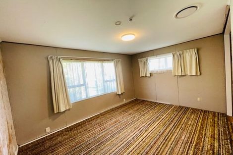 Photo of property in 1 Buller Crescent, Manurewa, Auckland, 2102