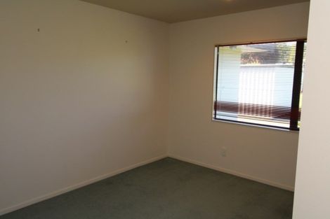 Photo of property in 36d Shelter Grove, Frankleigh Park, New Plymouth, 4310
