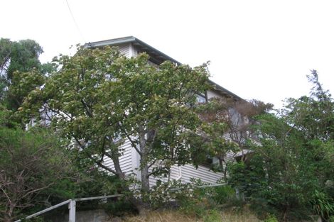 Photo of property in 146 Derwent Street, Island Bay, Wellington, 6023