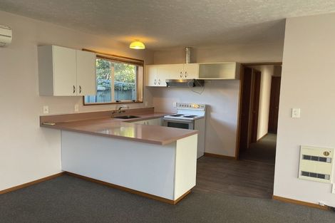 Photo of property in 2/42 Division Street, Riccarton, Christchurch, 8041