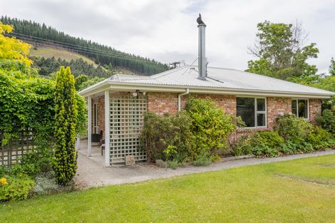 Photo of property in 35 Hazlett Street, Clyde, 9330