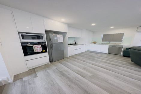 Photo of property in 29c Kenderdine Road, Papatoetoe, Auckland, 2025