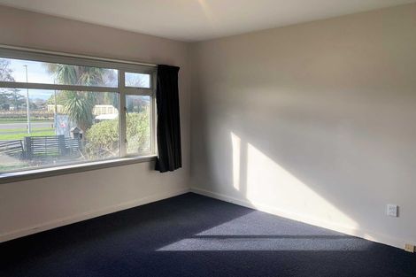 Photo of property in 464 Linwood Avenue, Woolston, Christchurch, 8062