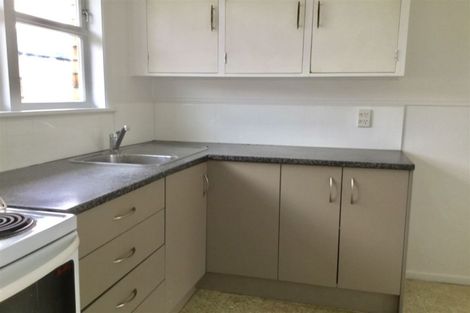 Photo of property in 2/79 Rimu Street, New Lynn, Auckland, 0600