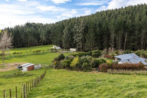 Photo of property in 39 County Heights Drive, Aokautere, Palmerston North, 4471