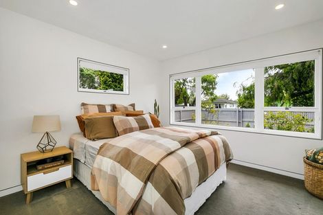 Photo of property in 16 Esmeralda Avenue, Avondale, Auckland, 1026