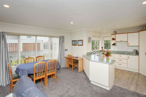 Photo of property in 3 Oaktree Lane, Bishopdale, Christchurch, 8053