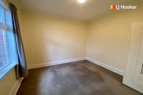 Photo of property in 84 Hazelhurst Pass, Caversham, Dunedin, 9012