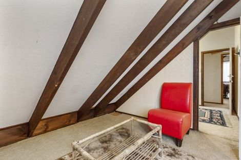 Photo of property in 33 Taikata Road, Te Atatu Peninsula, Auckland, 0610