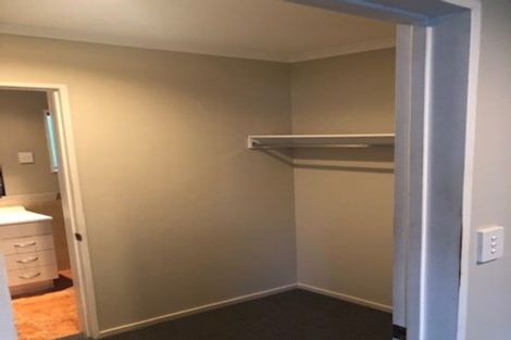 Photo of property in 16 Exotic Place, Massey, Auckland, 0614