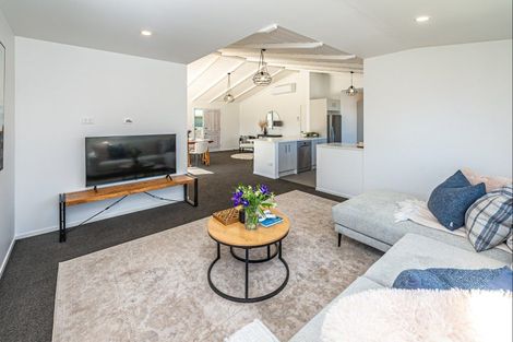 Photo of property in 4 Kupe Place, Castlecliff, Whanganui, 4501