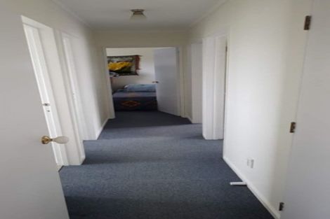 Photo of property in 2/8 Olive Crescent, Papatoetoe, Auckland, 2025