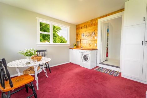 Photo of property in 43 Rhodes Street, Waimate, 7924