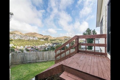 Photo of property in 6 Tatum Way, Johnsonville, Wellington, 6037