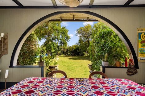 Photo of property in 16 Reynolds Road, Havelock North, 4130