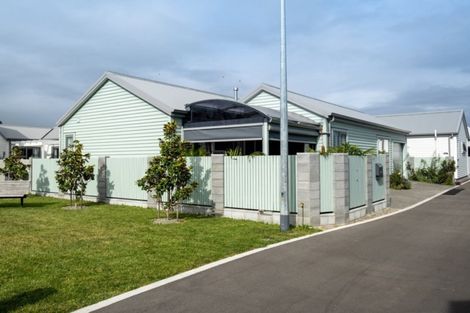 Photo of property in 11 Macaulay Street, Ahuriri, Napier, 4110