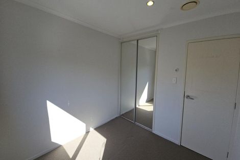 Photo of property in 38 Darren Crescent, Half Moon Bay, Auckland, 2012