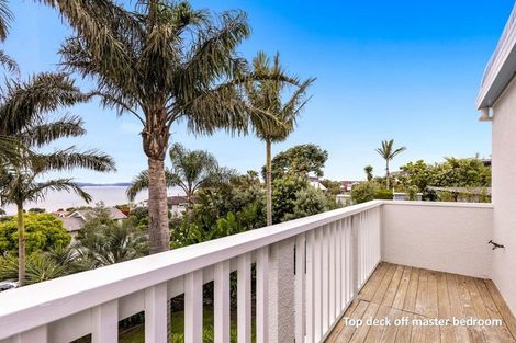 Photo of property in 20 Merehai Place, Snells Beach, 0920