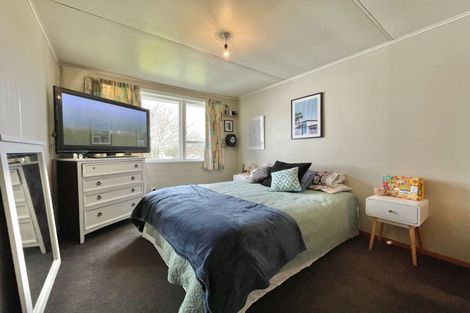 Photo of property in 16 Pohutukawa Drive, Tokoroa, 3420