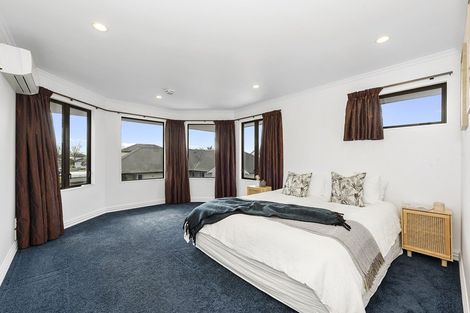 Photo of property in 35 Nielsen Gardens, Rototuna, Hamilton, 3210