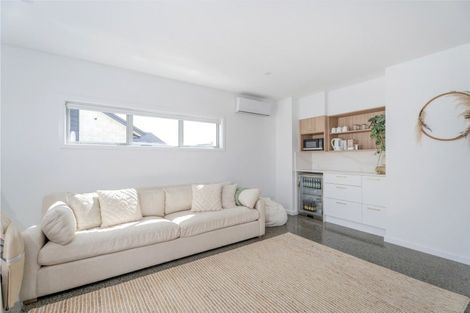 Photo of property in 8 Awatea Drive, Whitianga, 3510