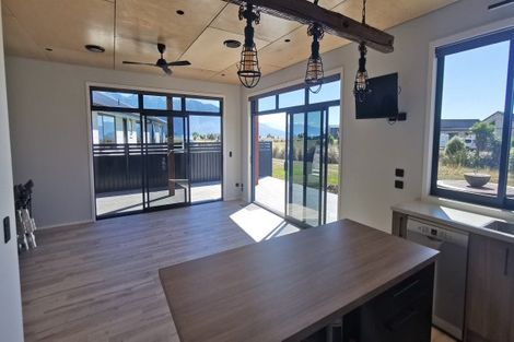 Photo of property in 6 Wapiti Drive, Te Anau, 9600