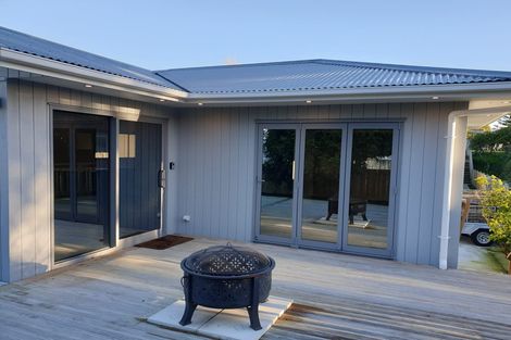 Photo of property in 4 Titoki Road, Raumati Beach, Paraparaumu, 5032