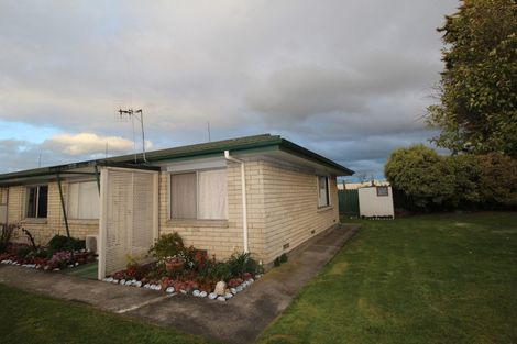 Photo of property in 8d Seaforth Avenue, Milson, Palmerston North, 4414