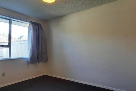 Photo of property in 1/73 Brockworth Place, Riccarton, Christchurch, 8011