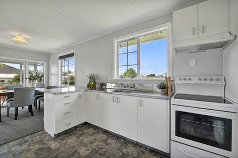 Photo of property in 14a Trafalgar Street, Westown, New Plymouth, 4310